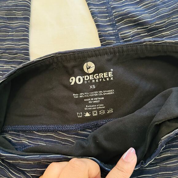 90 degree by reflex Workout Capri leggings sz xs - Picture 4 of 6